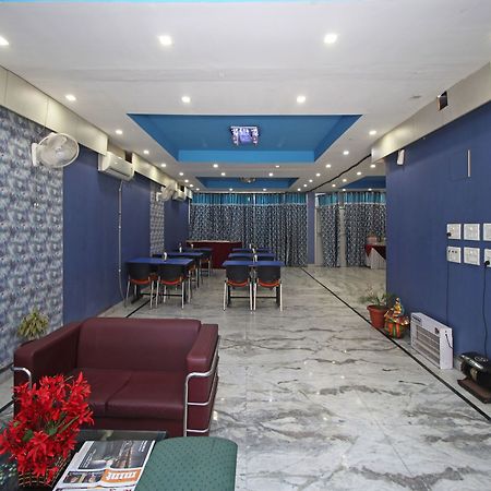 Oyo 576 Hotel Shree Kanta Residency Гургаон Екстериор снимка