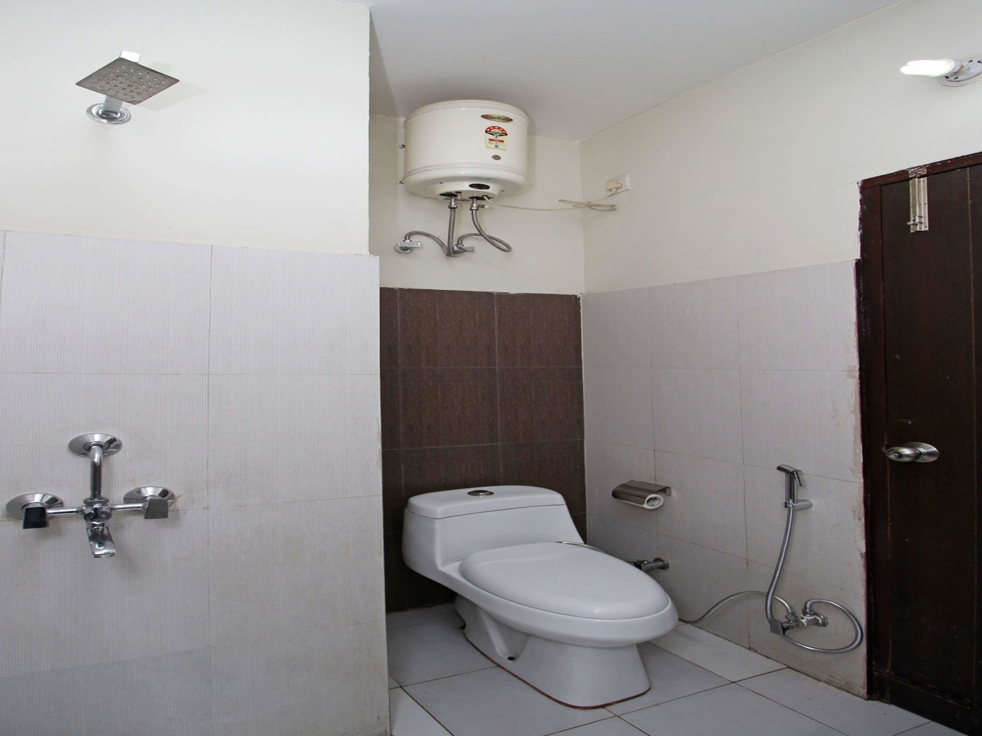 Oyo 576 Hotel Shree Kanta Residency Гургаон Екстериор снимка